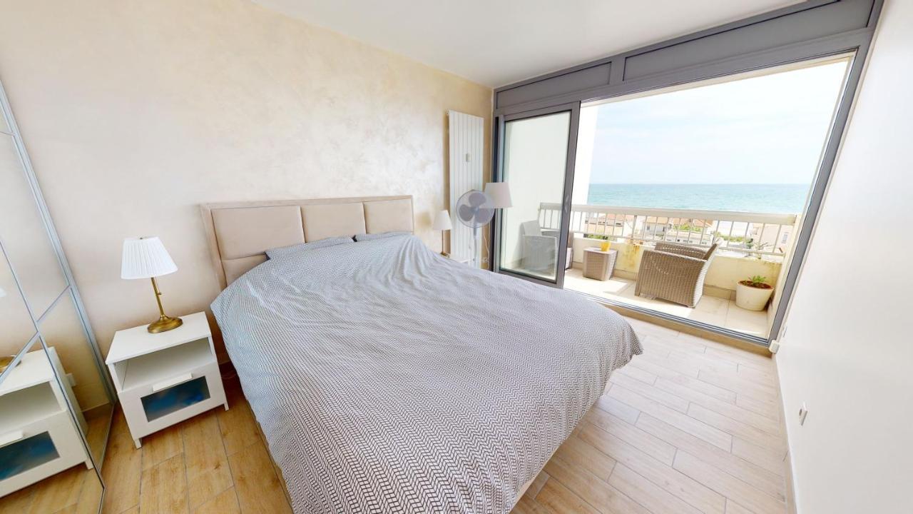 Duplex Grand Standing Vue Mer Et Port モーギオ エクステリア 写真